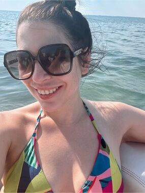 Meet your Posher, Kristin